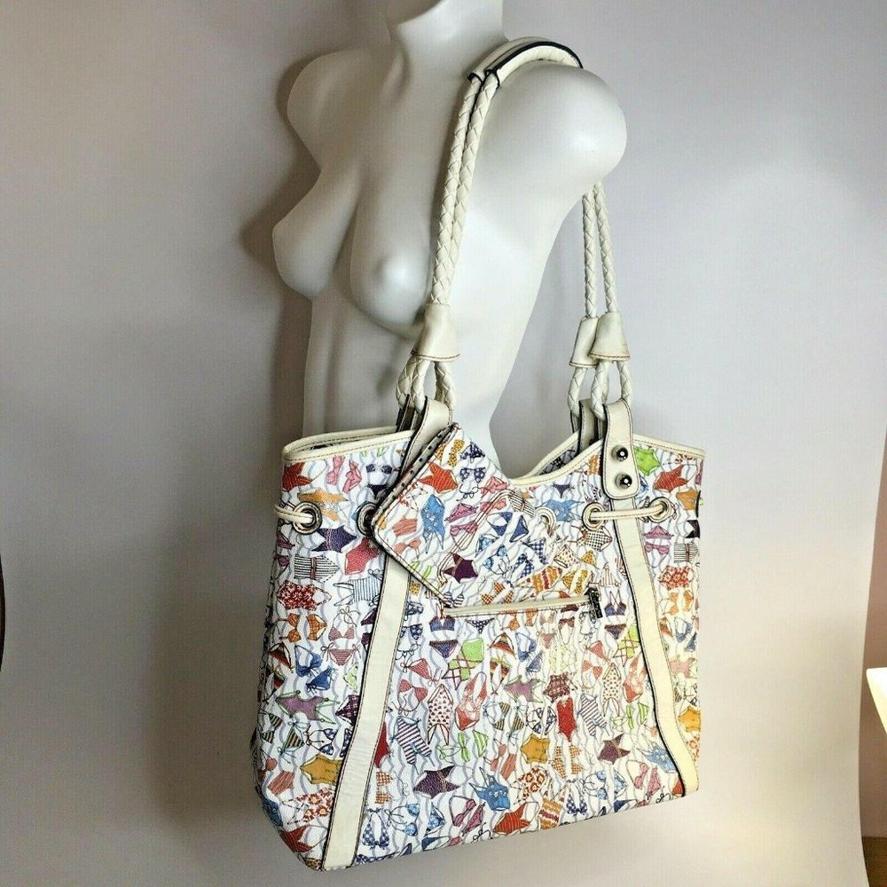 Sydney Love Hip Chic Large Graphic Shoulder Tote B